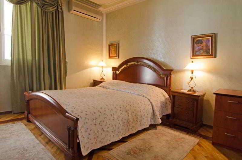 Hotel Bojatours Podgorica Extérieur photo