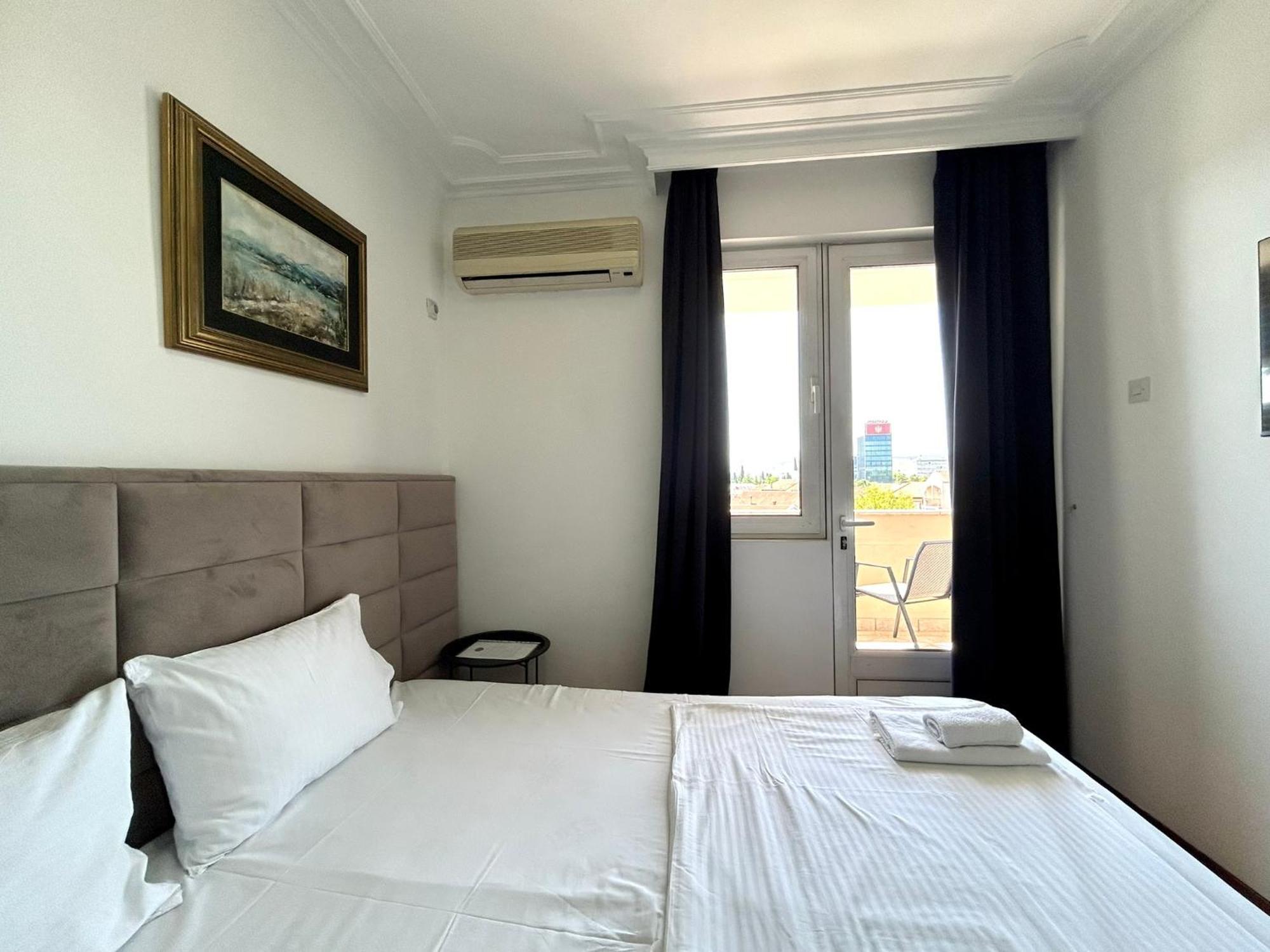 Hotel Bojatours Podgorica Extérieur photo