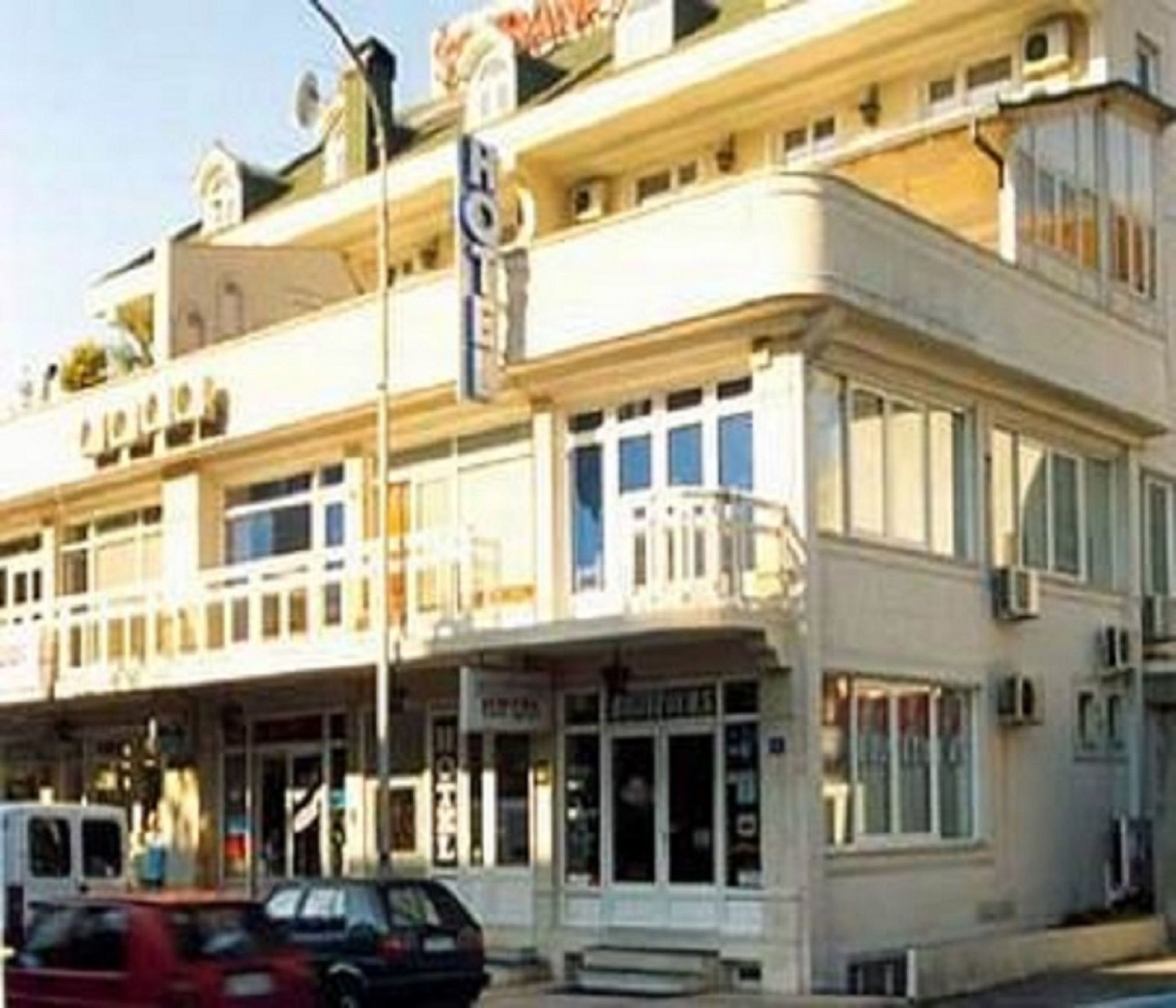 Hotel Bojatours Podgorica Extérieur photo